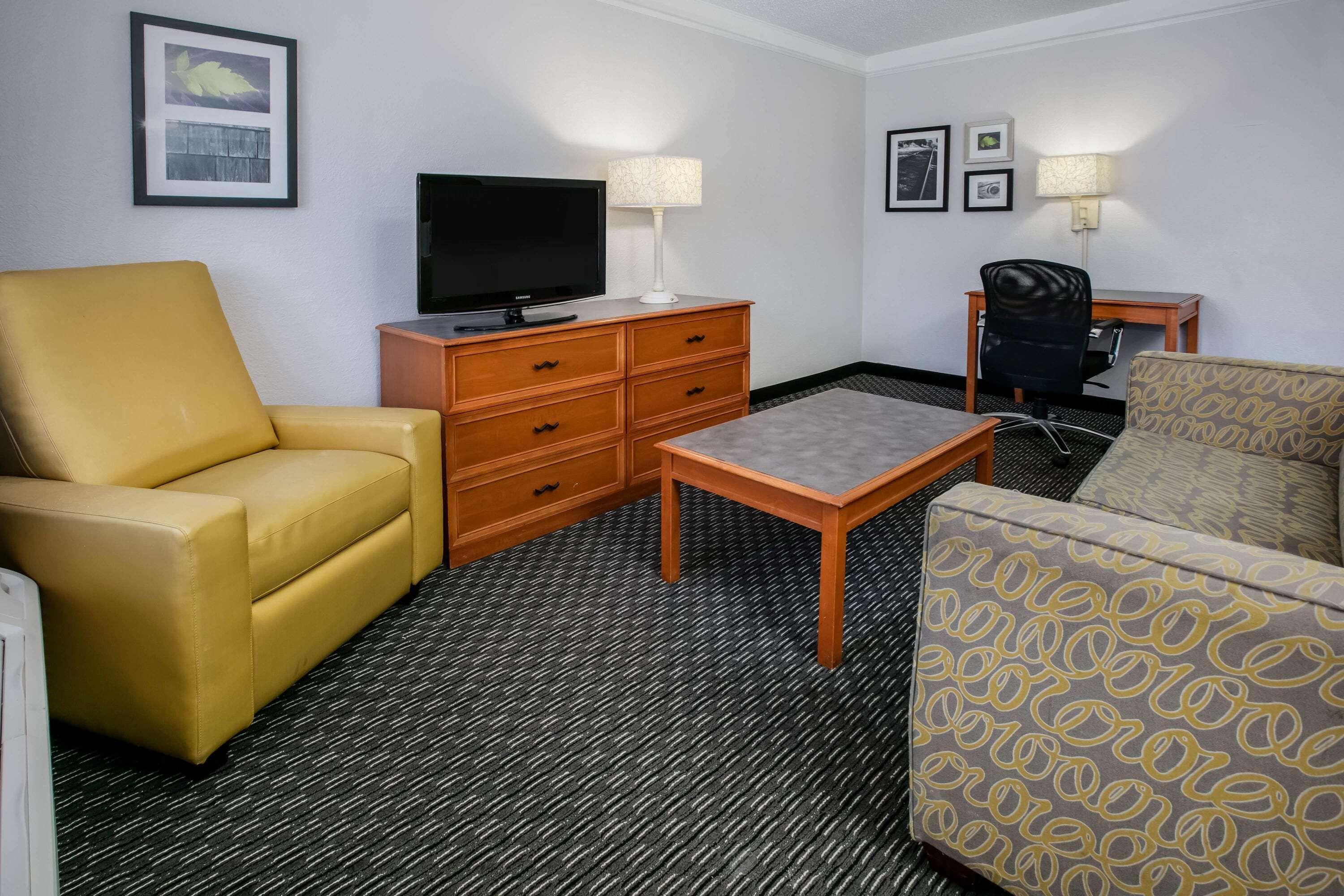 La Quinta Inn By Wyndham Dallas Uptown Buitenkant foto