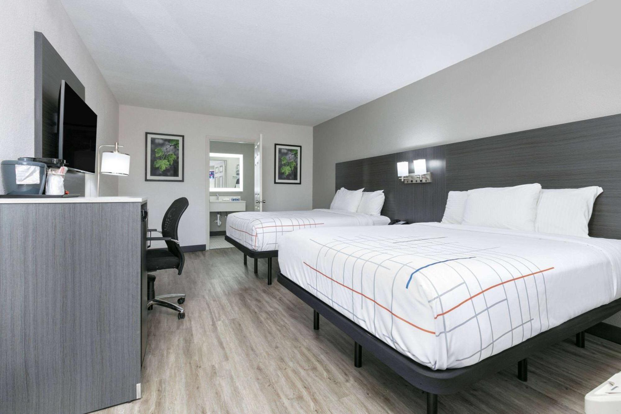 La Quinta Inn By Wyndham Dallas Uptown Buitenkant foto