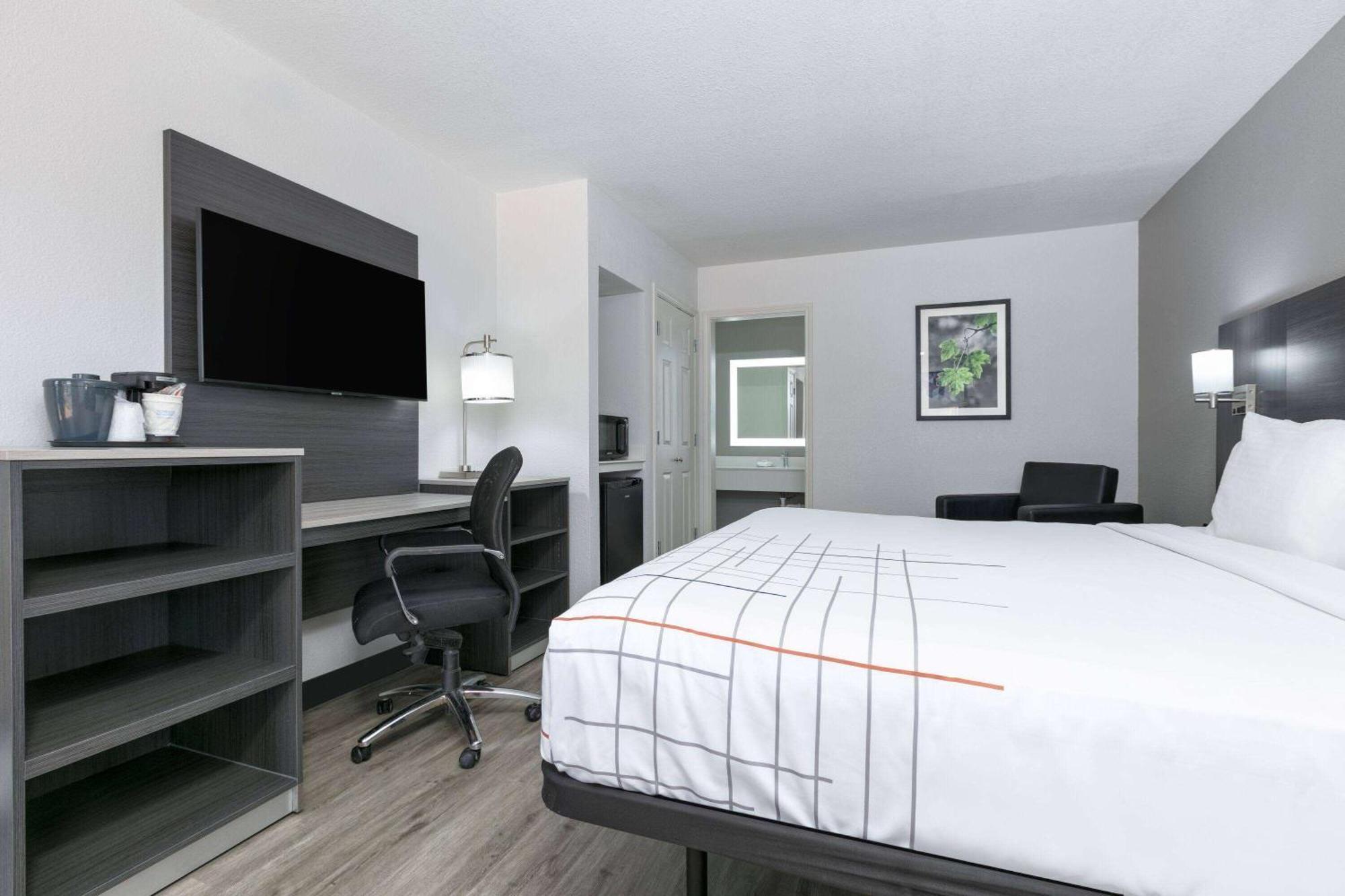 La Quinta Inn By Wyndham Dallas Uptown Buitenkant foto