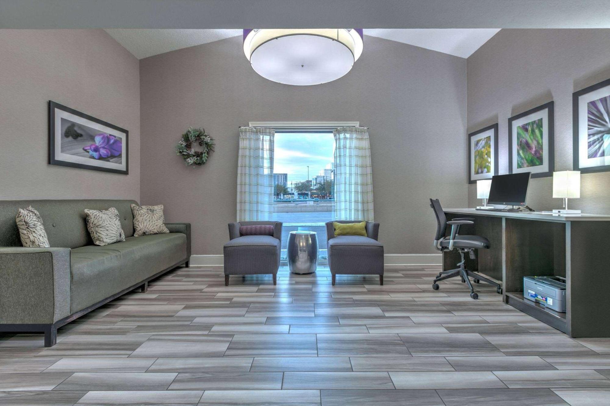 La Quinta Inn By Wyndham Dallas Uptown Buitenkant foto