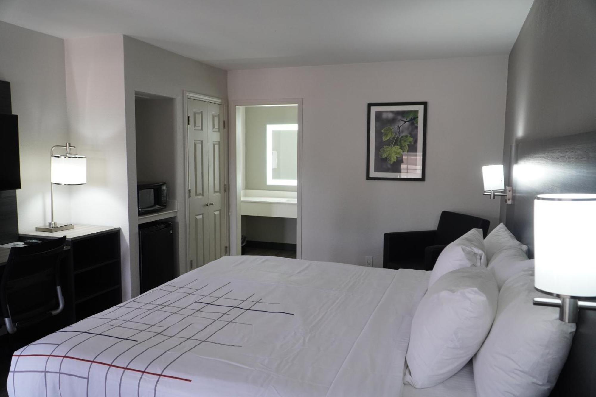 La Quinta Inn By Wyndham Dallas Uptown Buitenkant foto
